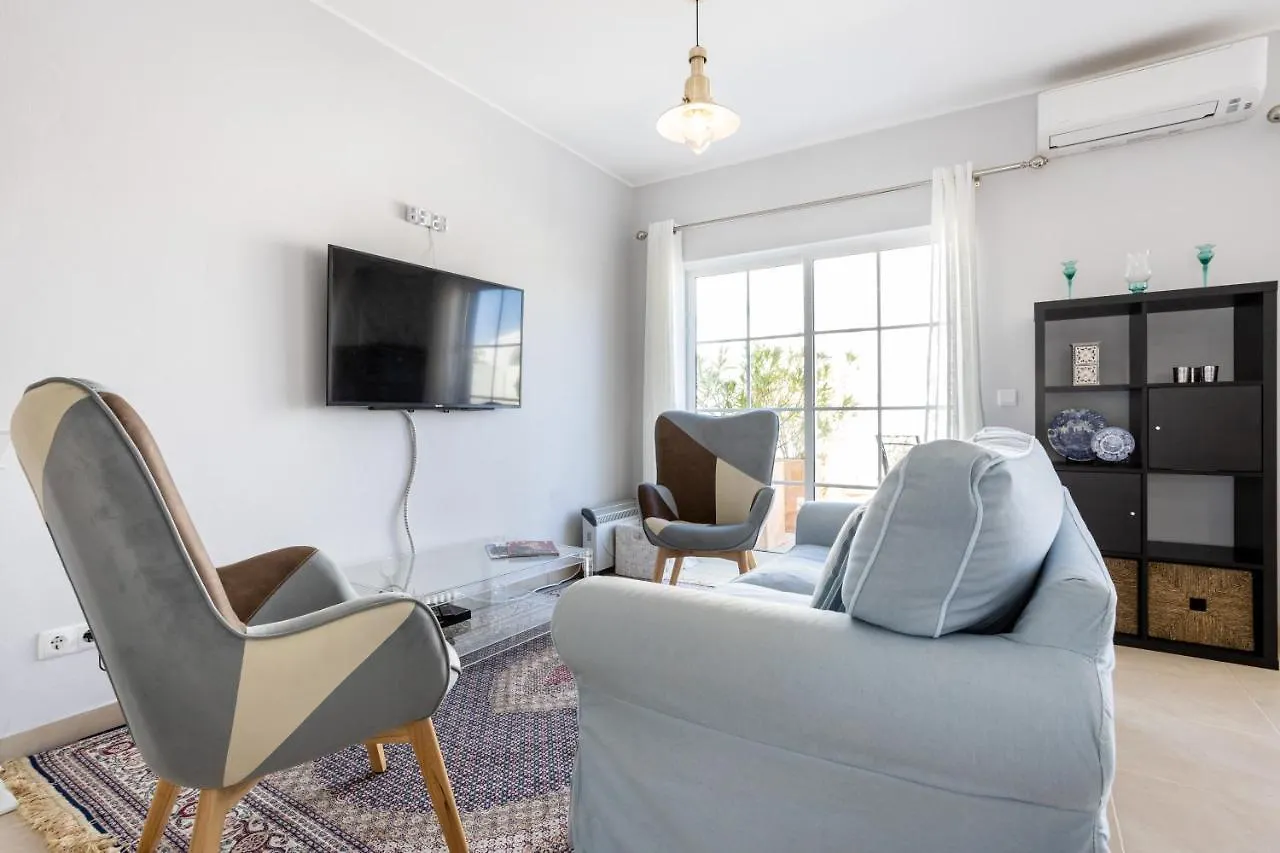 Holiday home Newly Renovated 2 Bedroom Townhouse - Close To Salema Beach