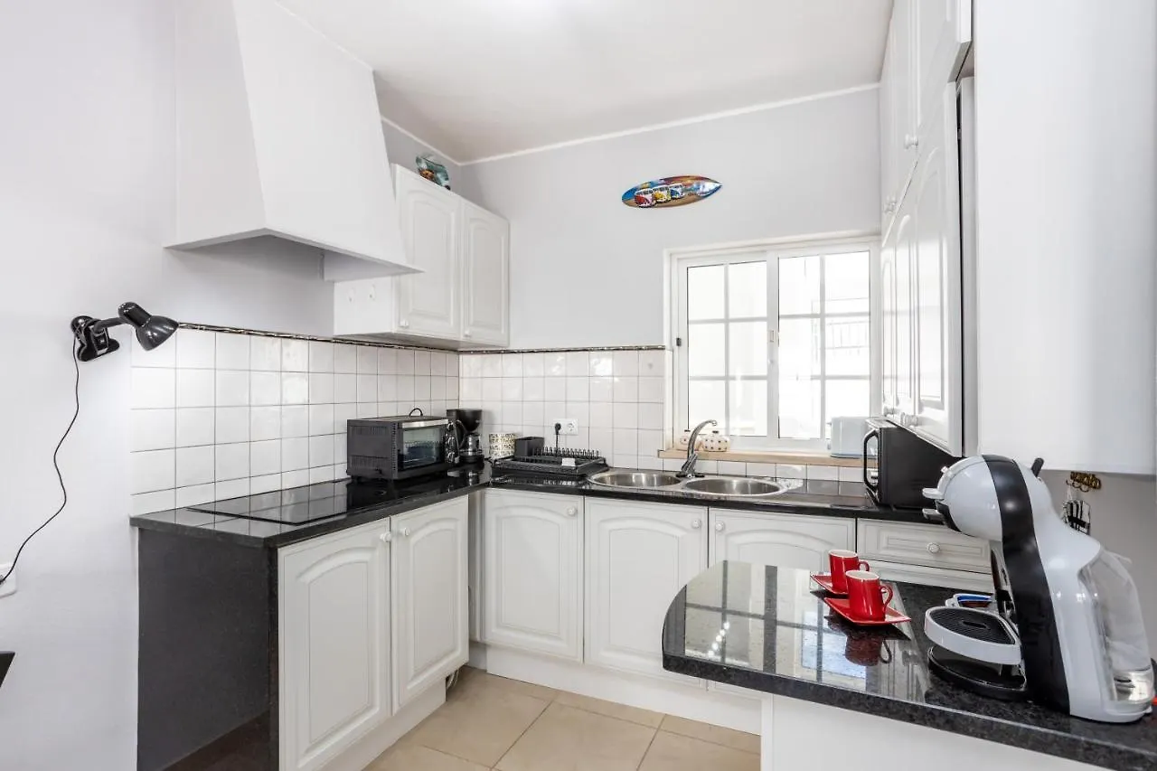 Holiday home Newly Renovated 2 Bedroom Townhouse - Close To Salema Beach Portugal