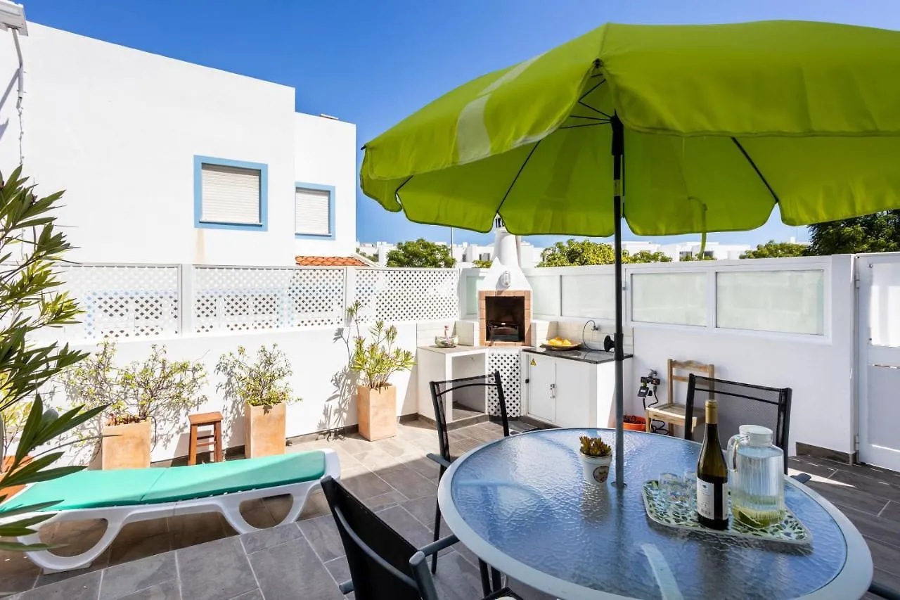 Holiday home Newly Renovated 2 Bedroom Townhouse - Close To Salema Beach