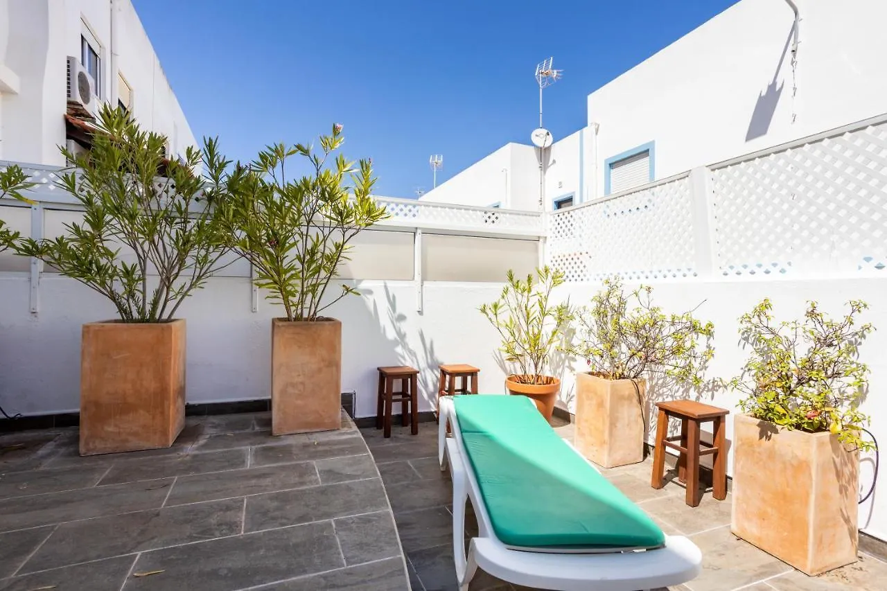 Holiday home Newly Renovated 2 Bedroom Townhouse - Close To Salema Beach
