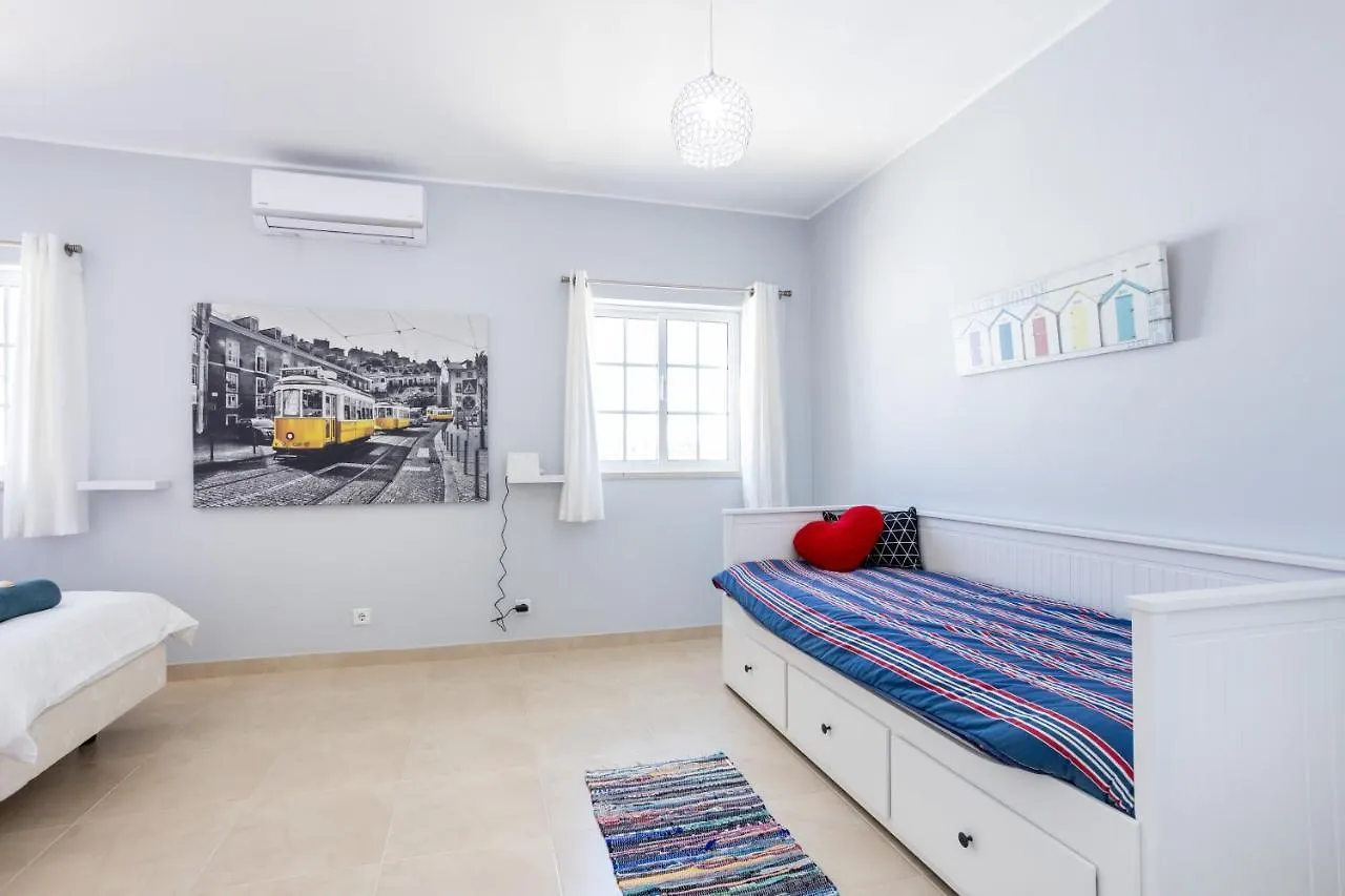 Holiday home Newly Renovated 2 Bedroom Townhouse - Close To Salema Beach