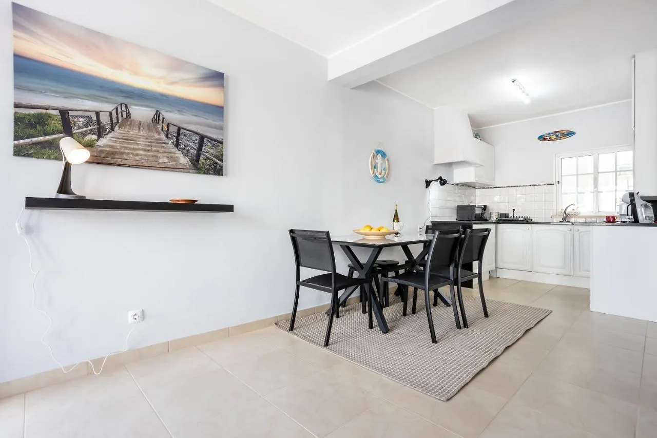 Newly Renovated 2 Bedroom Townhouse - Close To Salema Beach 0*,  Portugal
